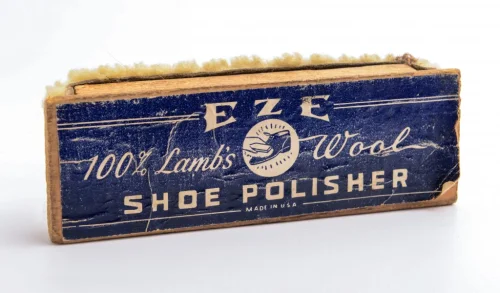 EZE Shoe Polisher