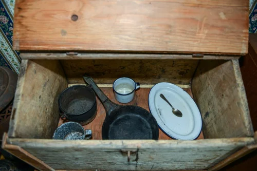 Grub Box