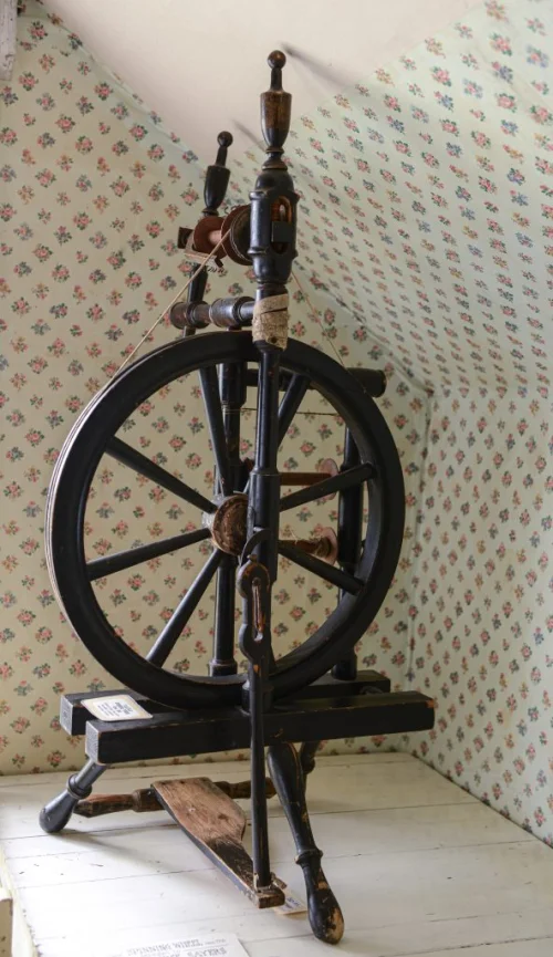Spinning Wheel