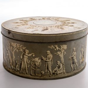 GREY BISCUIT CONTAINER WITH FIGURES