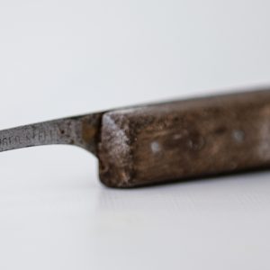 KITCHEN KNIFE